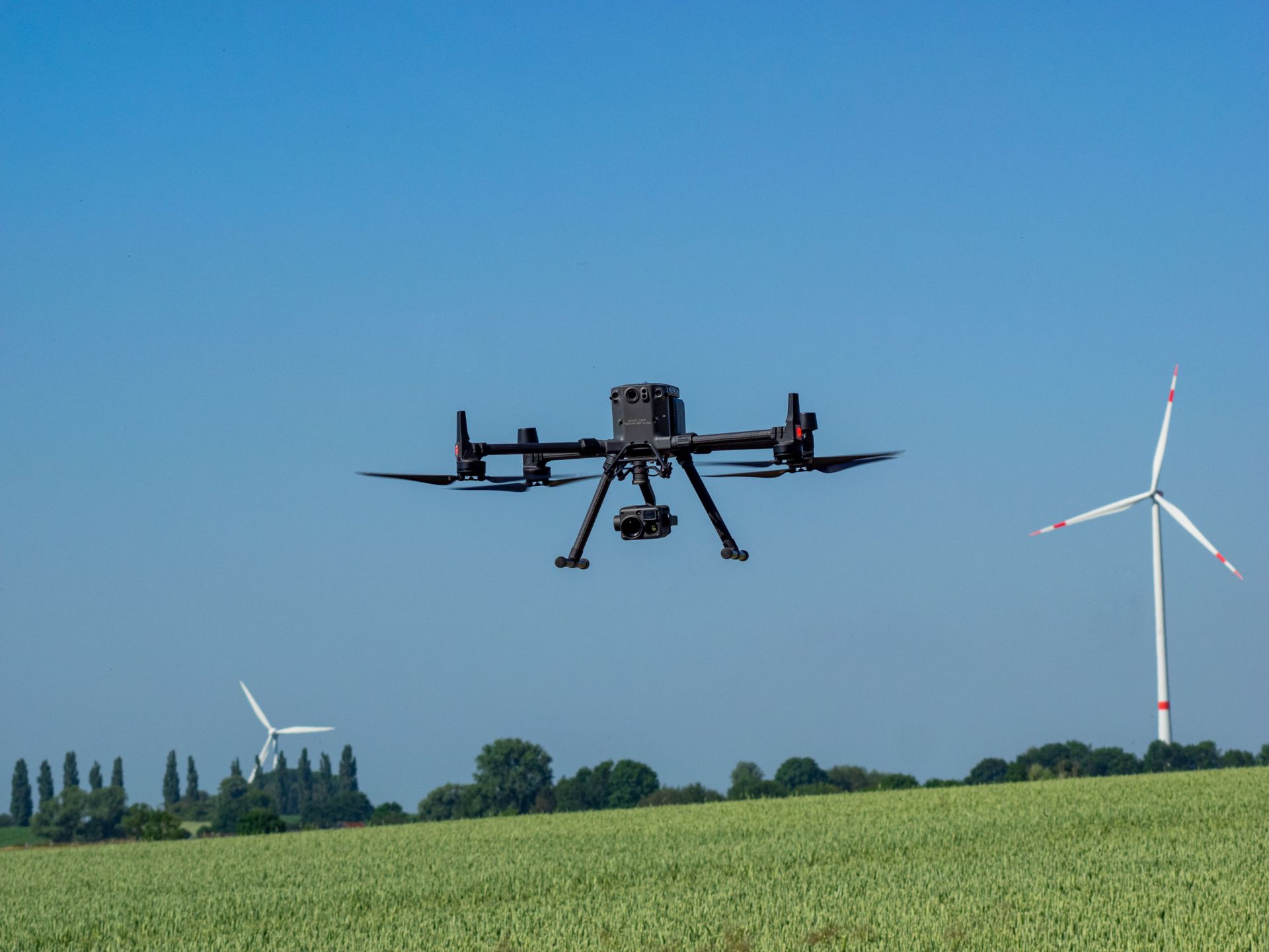 Drohneneinsatz Windkraftanlagen Inspektion Kosten Drohnen Dienstleistungen A2 Fernpiloten