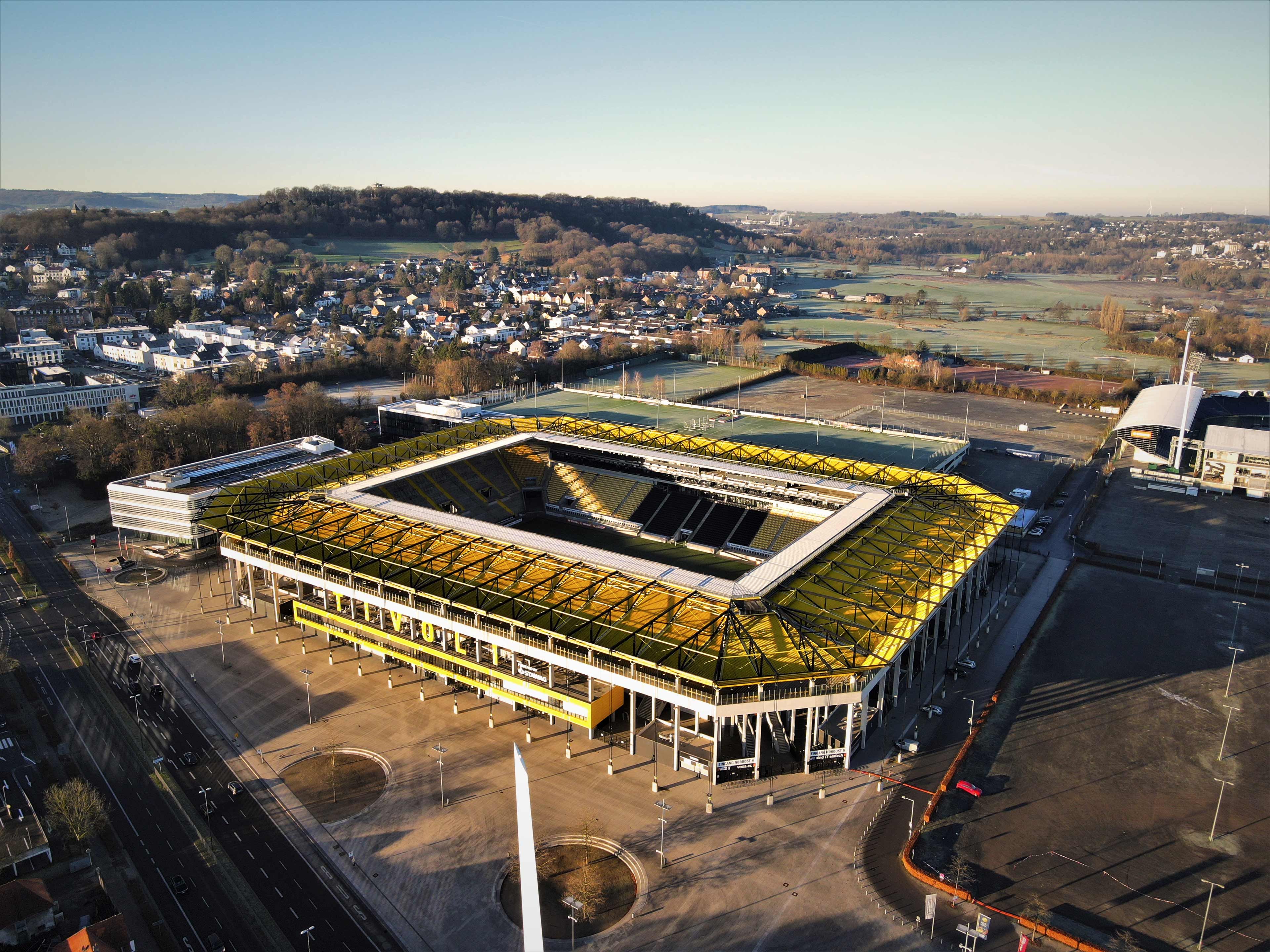 Luftbild Drohnenaufnahme Luftaufnahme Inspektion Stadion Aachen Sport